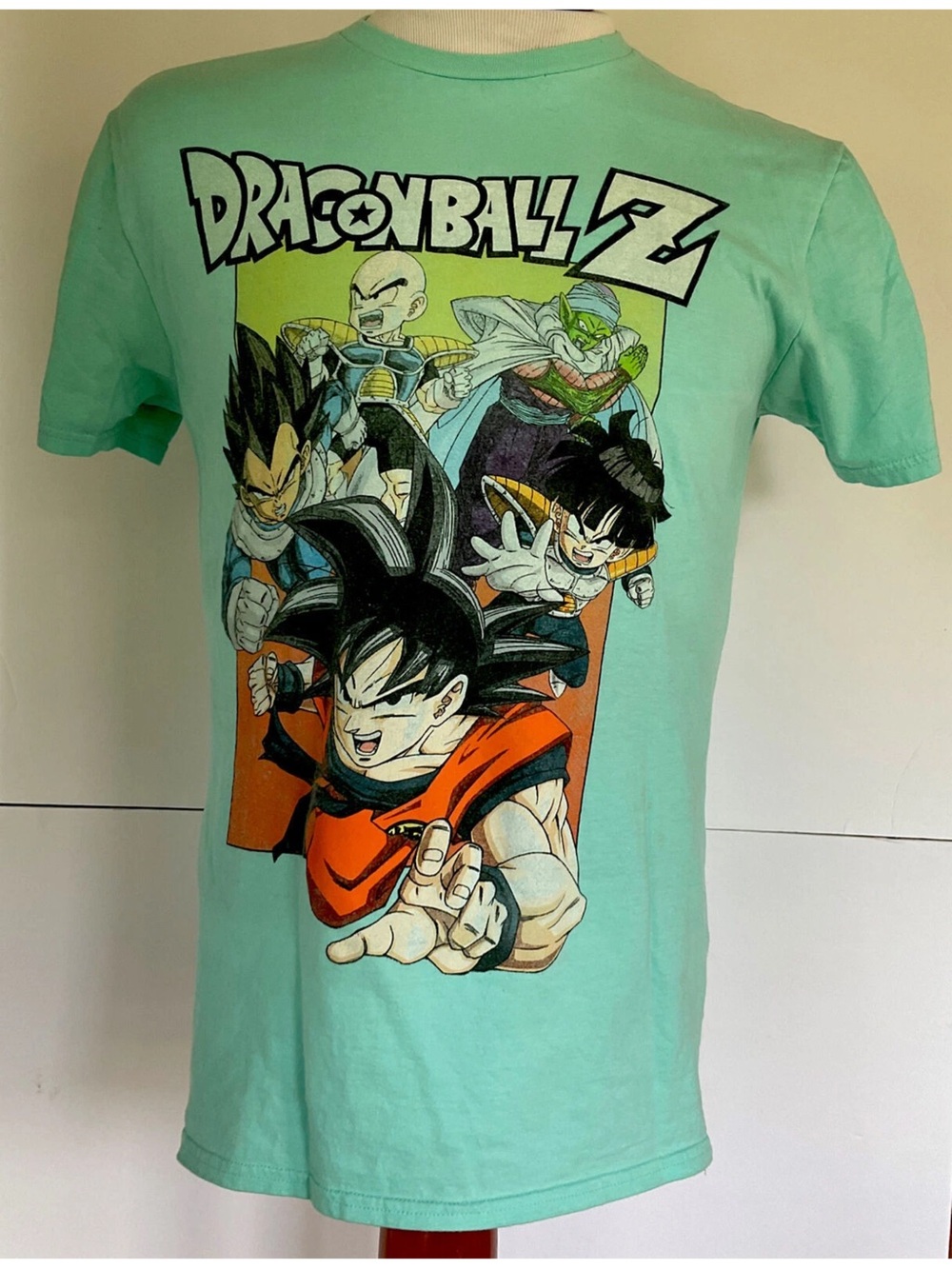 Dragon Ball Z  Graphic T Shirt Size Medium